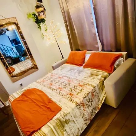 Apartment Sssss *